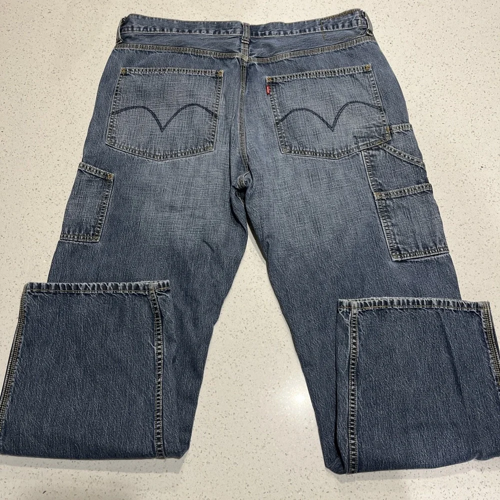 Vintage Y2K‎ levis carpenter Loose Straight size 38/32 Actual 38/31 8-2004